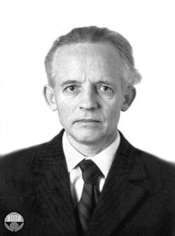 Алексей Леонтьевич Бызов